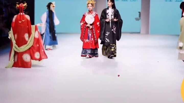 [Anime Expo] Catwalk Pakaian Tradisional Tiongkok