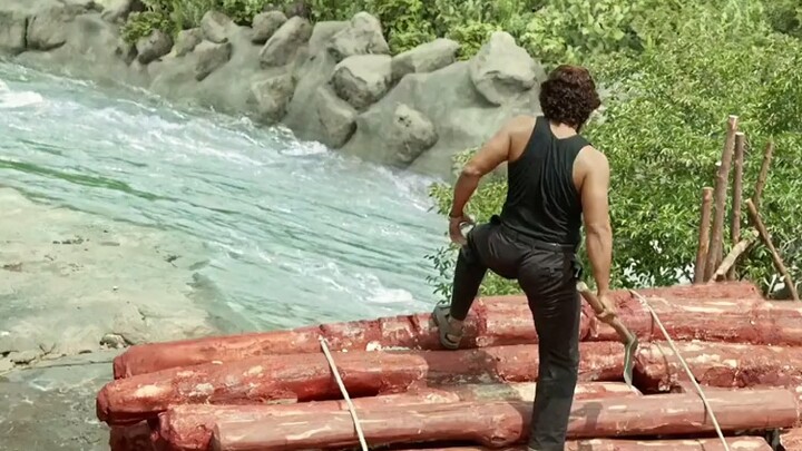 A classic, critically acclaimed blockbuster—short enough to watch in one go!