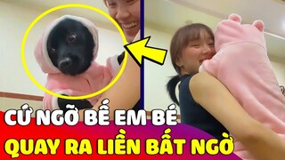 Cứ ngỡ cô gái đang đang dỗ dành 'EM BÉ' đến lúc quay ra khiến ai cũng NGỠ NGÀNG 😅 Gâu Đần