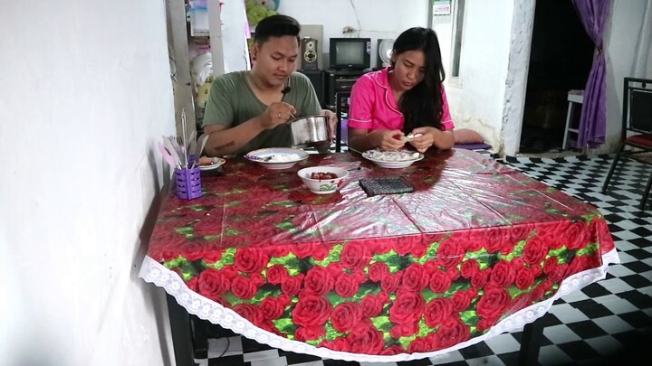 prank bilang masakan istri gak enak !!tapi malah bikin baper