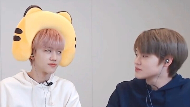 【Zhong Chenle】Kekel: Aku selalu asyik goyang-goyang di tepi batas saat Abang mau memukulku!