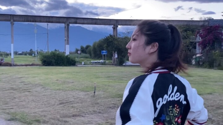 Aku selalu merasa aku orang yang nggak punya masa depan: cewek kelahiran 1992 yang berkeliaran dan k