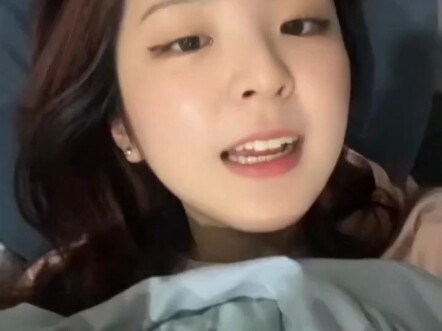 คลิปสอนในห้องนอนของสาวนีออน
