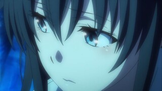"The contrast of the cold and aloof Yukino"