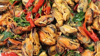 ผัดกะเพราหอยแมลงภู่ เมนูผัดกะเพราง่ายๆอยากให้ลอง