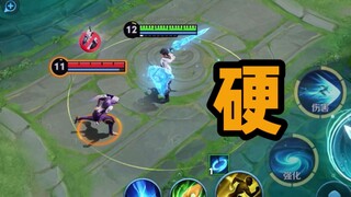 There's something wrong with your new hero's health bar.