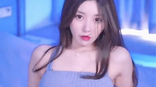 Nữ thần hơi mập có phải là sở thích của các anh em không nhỉ