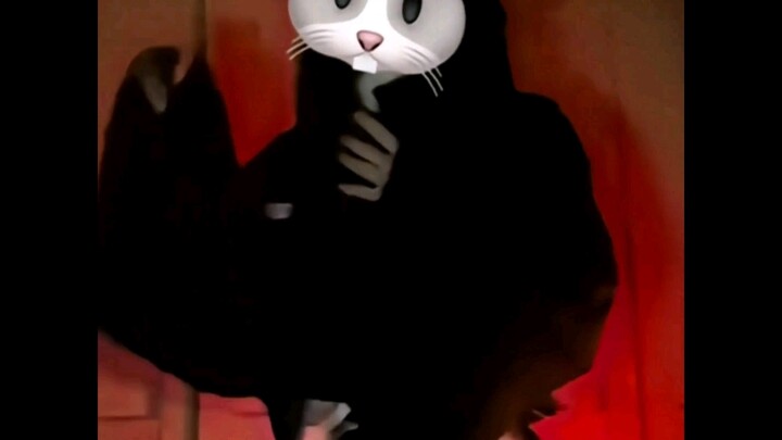 Ayo, lepas ikat pinggangnya!