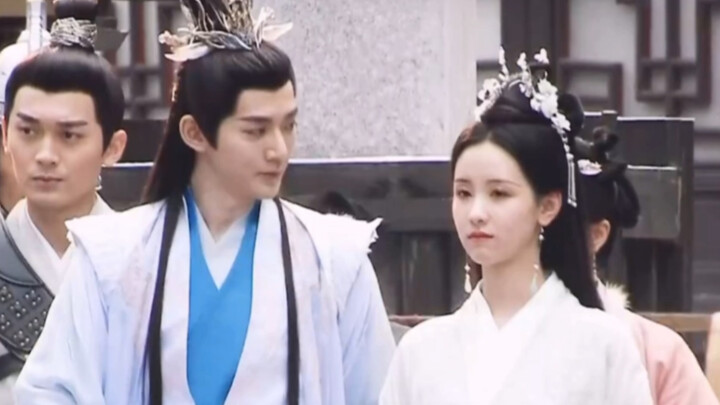 So ridiculous—this is the first time I’ve ever been so grateful to a paparazzi!