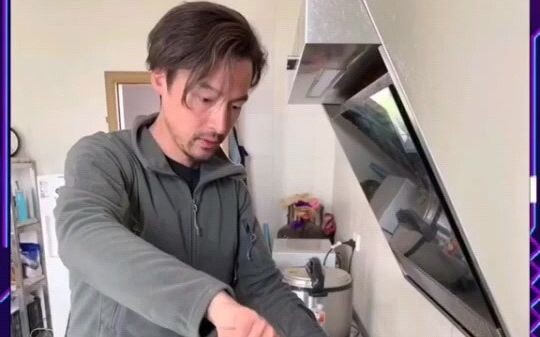 Hu Ge: Looks like this? No problem—no need to hold back at all!