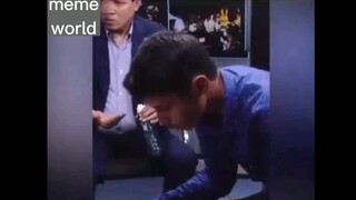 mấy ông đi thi đến trước cửa phòng thi mới ôn bài kiểu