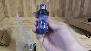 What’s the deal with Pinduoduo’s lucky bag of “genuine Kamen Rider toys” for 50 yuan?