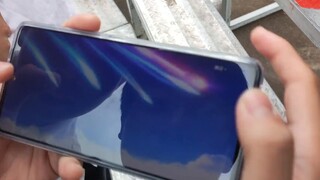 ครู : วางโทรศัพท์ เพื่อนร่วมชั้น: โอ้ๆๆๆ