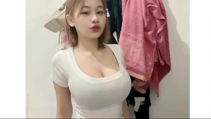 REAL TANTE HOLIC🥵