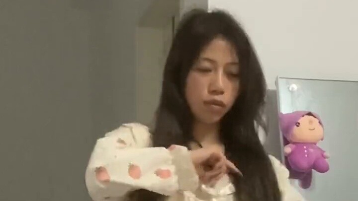 No one is a white swan from the beginning, everyone can become a white swan from an ugly duckling #A