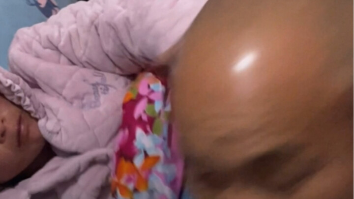 自信的小光头