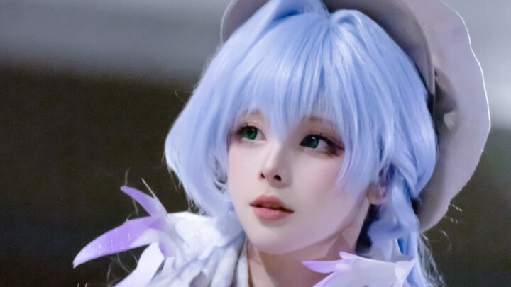 The latest creator on the internet to film this has finally shown up!