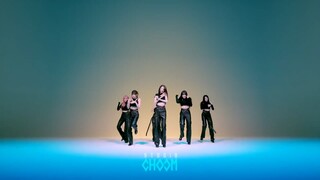 إذا وقف الطفل الجميل في المنتصف، فسيجعل الأطفال غير الجميلين أكثر جمالاً، والأطفال الجميلين أكثر جما