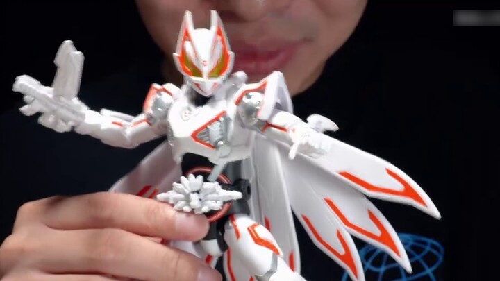 You told me this is a low-end action? Kunidai Voice Action Series! Kamen Rider Polar Fox Mark 9