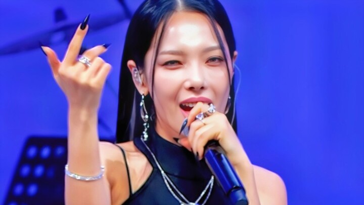 【KARD】โชว์สดครั้งแรกของวงดนตรีกับเพลงใหม่ ICKY แบบเปิดไมค์เต็มที่! สุดยอดมาก!