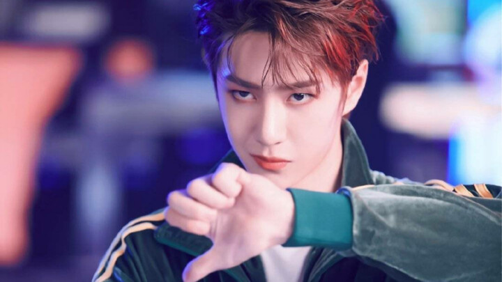Không còn được thấy idol hôn nữa rồi, lớp trang điểm của Tiểu Bảo đỉnh thật sự. Bạn bắt đầu mến mộ t