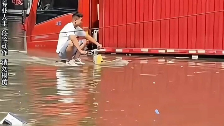 平静的水面培养不出优秀的水手！