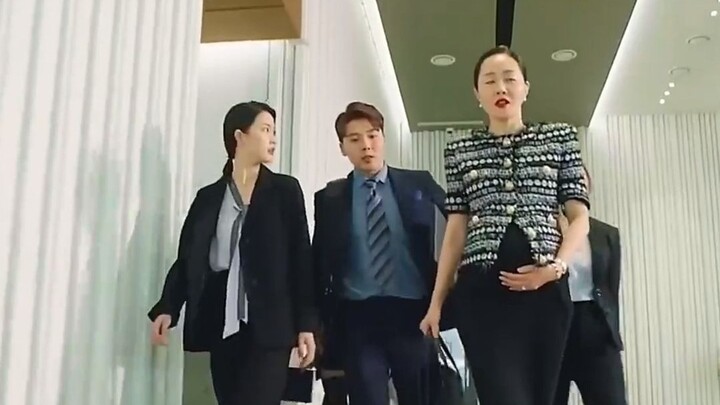 Pregnant mothers also try their best to give birth to quiet babies