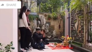 Đam mê đỏ đen nhưng phải đi làm thầy bói