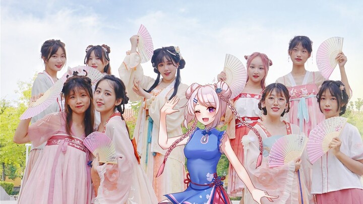 สุขสันต์วันชาติ! ฟังสิ ~ สาวน้อยของใครกำลังฮัมเพลง "ดอกไม้และพระจันทร์คู่กัน"