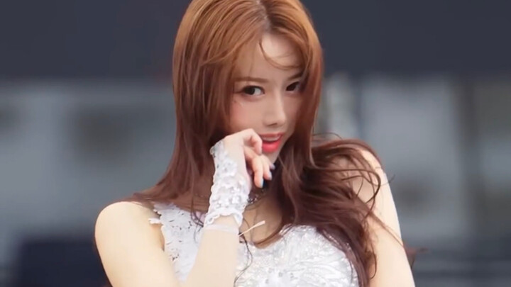 Ya Young bilang ini cuma penampilan keren, bukan seksi—kalian masih kuat nonton nggak?