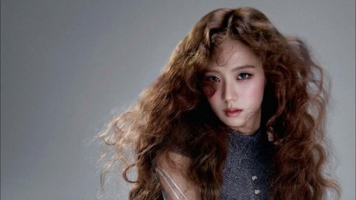 โปสเตอร์เพลงไตเติ้ล “Earthquake” ของคิมจีซูพร้อมรายชื่อเพลงถูกเปิดเผยแล้ว!
