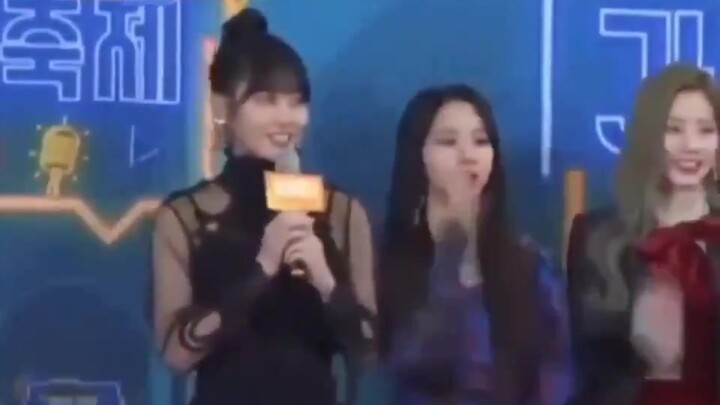 Momo: As long as I’m not holding the mic, that’s fine.