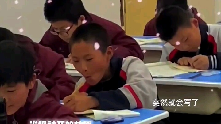 Di antara mengerjakan soal dan menyontek, dia memilih untuk mengerjakan dengan jujur.