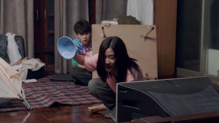 [Thai version of Meteor Garden] I will really die from laughing at this part, you two live together
