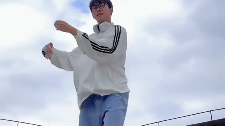 Masuklah dan catatlah! Pelajari Tiga Hukum Newton dengan lagu baru Seventeen "God of Physics"