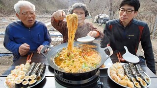오늘은 간단한 솥뚜껑 라면과 쉬운 김밥, 유부초밥 만들기 (라면먹방, 김밥먹방) Ramyun & Gimbap Mukbang / Korean Food Recipes