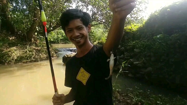 Udah adakah anime Mancing???