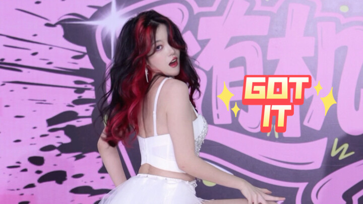 วิดีโอไลฟ์โชว์รองเท้าส้นสูงฉบับเต็มของเพลง “got it” ที่มีผู้ชมกว่า 7 แสนคน สวยจนฉันต้องร้องว้าว!