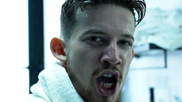 Cuối cùng cũng không phải vừa tắm vừa lau tay để trả lời tin nhắn của bạn nữa, sướng quá!