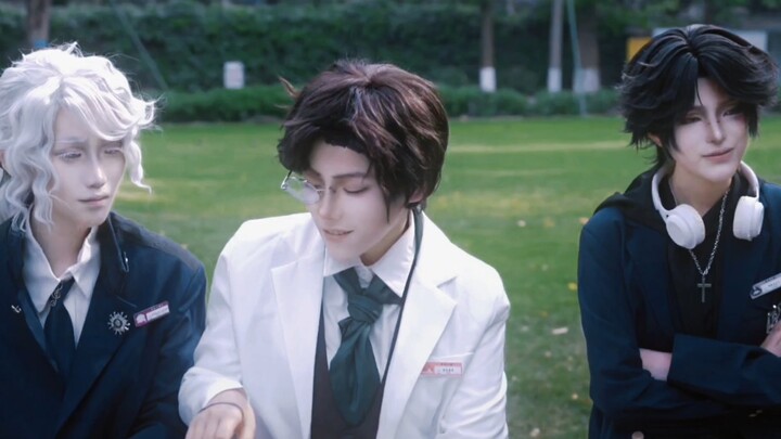 Coba tebak siapa di antara kita yang belum memenangkan bintang akting?