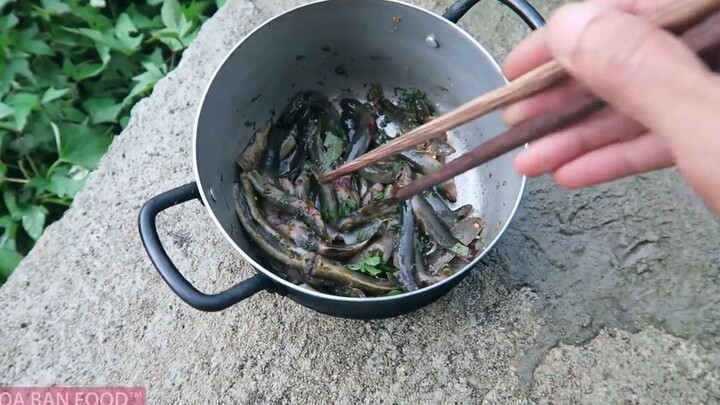 CÁ NƯỚNG ỐNG NỨA