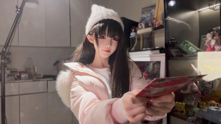 Happy New Year! I’m Kind Cat Head, and I’m sending you a red envelope.
