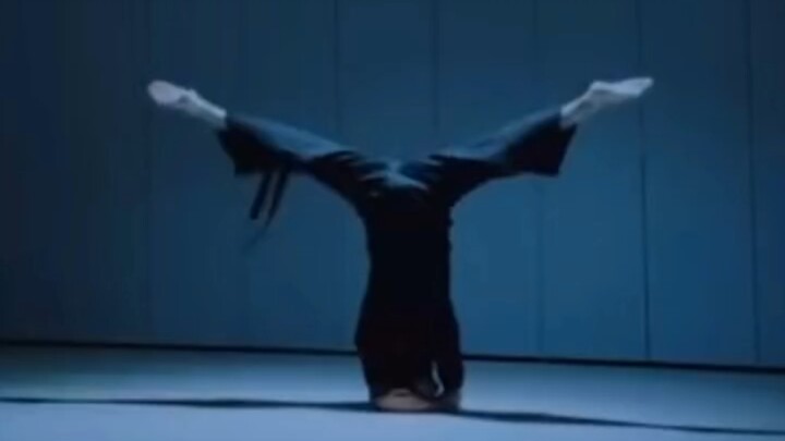 TWS Han Jihun 250520 "tippy toes X XDM" is amazing.