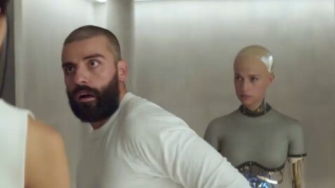 Robot giết chết người chế tạo, giả dạng làm người để trốn thoát!