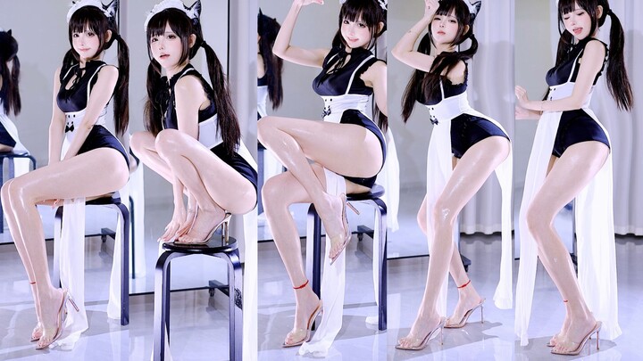 涂油女仆的猫步轻俏