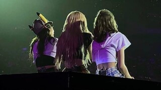 [BLACKPINK] น้ำตาไหล! สามคนบนเวที นีป่วย แอบไปร้องหลังเวที