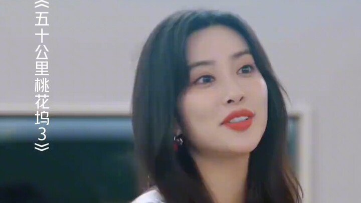 Miss Universe in the Taohuawu Style: Meng Ziyi Has Mastered the Essence Entirely