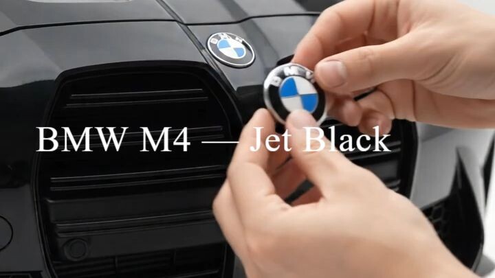 BMW M4 JET BLACK