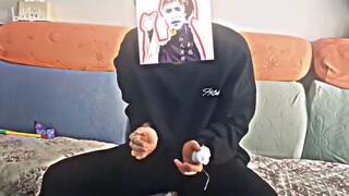 Apa cara mati yang paling putus asa! Orang tua itu sangat kesal.