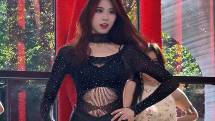 Abracadabra｜仅靠开头三秒就把你拿下！魅魔级别的傲慢舞 sooin位